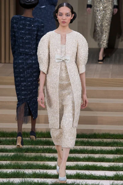 Look 20